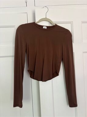 Artizia Wilfred Brown Long-Sleeve Top